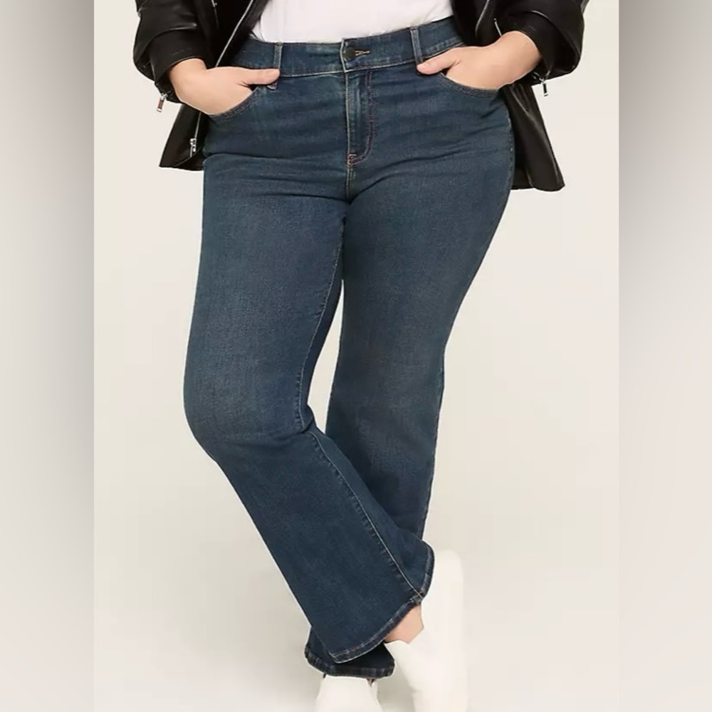 Sz 24S Lane Bryant Body Icon Signature Fit Women's Dark Blue Boot-Cut Jeans